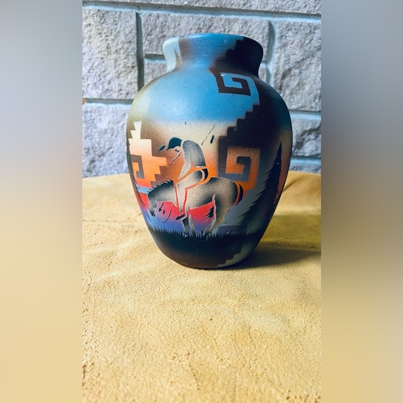 Vintage Warren Dineh Native American Painted Pottery